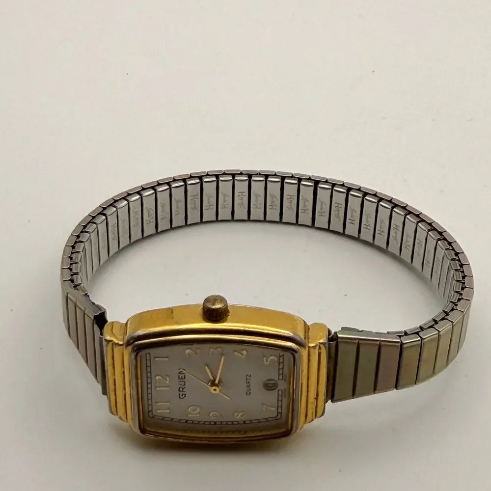 Elegant Vintage Gruen Quartz Gold-Tone Tank Watch Working